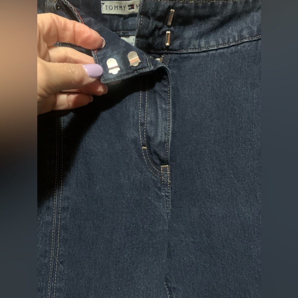 Tommy Hilfiger jeans like new. Smoke free and pet free.